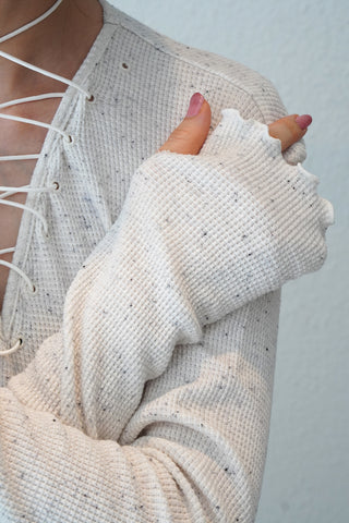 《予約》LACE UP THERMAL TOPS