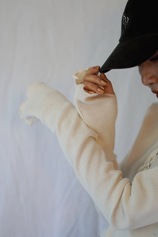 《予約》LACE UP THERMAL TOPS