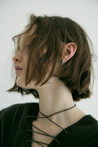 《追加予約》FOLD LACE UP TOPS