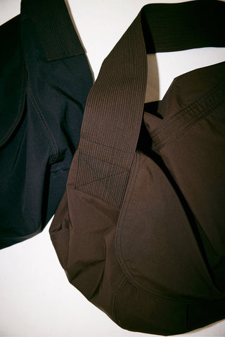 WATERPROOF MESSENGER BAG