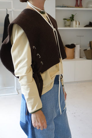 MATAGI KNIT VEST