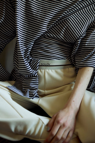 《予約》SLIT SLEEVE BORDER TOP