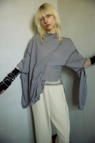 《予約》SLIT SLEEVE BORDER TOP