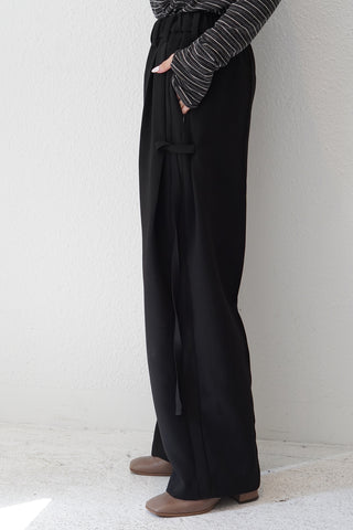 《予約》UNWIND TRACE PANTS