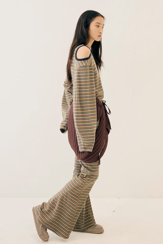 《予約》SHIFT FLARE PANTS