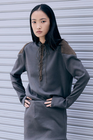 《予約》TRACE LACE-UP TOPS