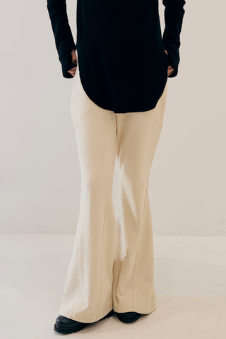 《予約》SHIFT FLARE PANTS